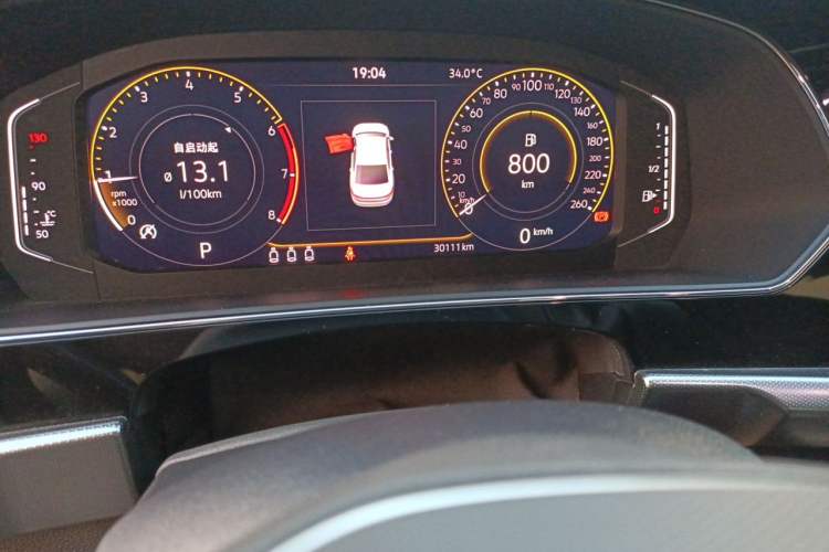 Used Volkswagen Passat 2022 330TSI Starry Elite Edition Odometer Close Up