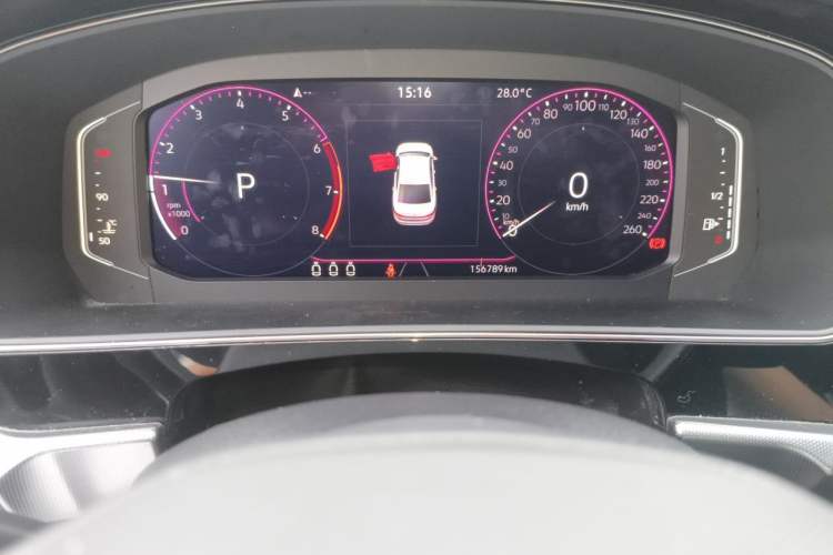 Used Volkswagen Passat 2022 330TSI Starry Luxury Edition Odometer Close Up