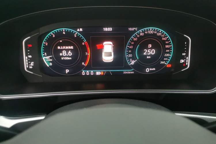 Used Volkswagen Passat 2022 330TSI Starry Luxury Edition Odometer Close Up