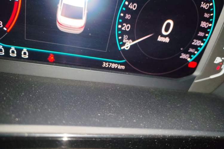 Used Volkswagen Passat 2022 330TSI Starry Elite Edition Odometer Close Up