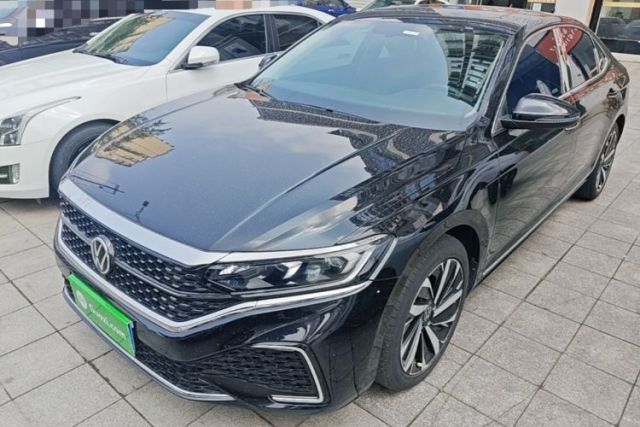 Volkswagen Passat 2022 330TSI Starry Elite Edition usado