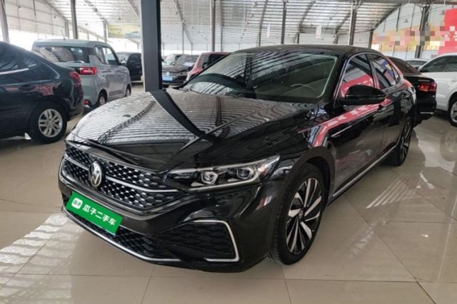 Used Volkswagen Passat 2022 330TSI Starry Luxury Edition