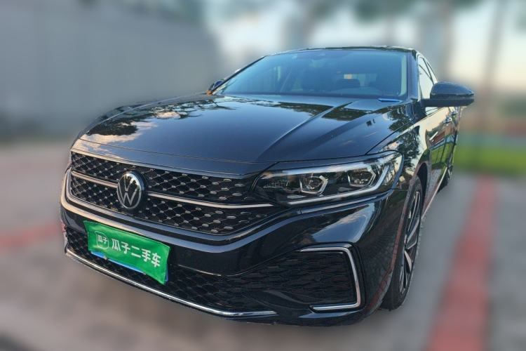 Used Volkswagen Passat 2022 330TSI Starry Luxury Edition Guazi used car, China used car export, Used car for sale, Used  cars, Cheapest cars for sale
