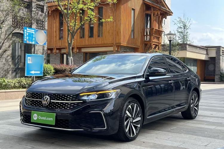 Used Volkswagen Passat 2022 330TSI Starry Luxury Edition Guazi used car, China used car export, Used car for sale, Used  cars, Cheapest cars for sale