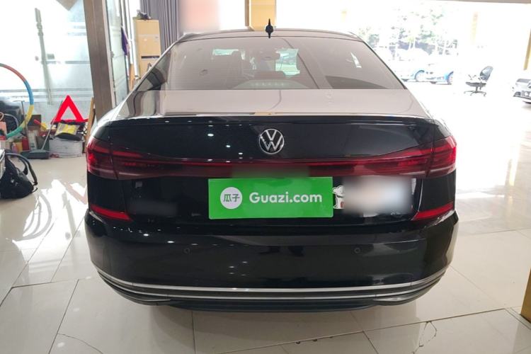 Used Volkswagen Passat 2022 330TSI Luxury Edition Rear