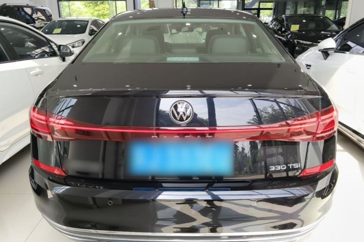 Used Volkswagen Passat 2022 330TSI Starry Luxury Edition – Exclusive Special Edition Rear
