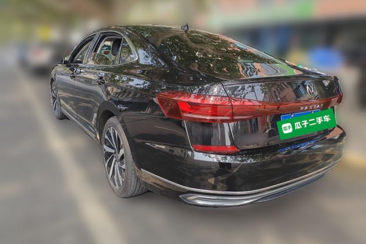 Used Volkswagen Passat 2022 330TSI Starry Elite Edition Rear Left 45 Deg