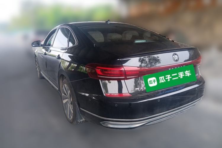 Used Volkswagen Passat 2022 330TSI Luxury Edition Rear Left 45 Deg