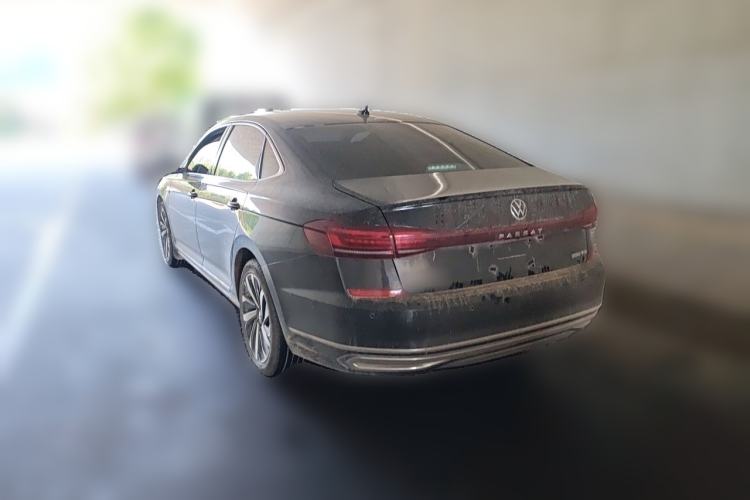 Used Volkswagen Passat 2022 330TSI Luxury Edition Rear Left 45 Deg