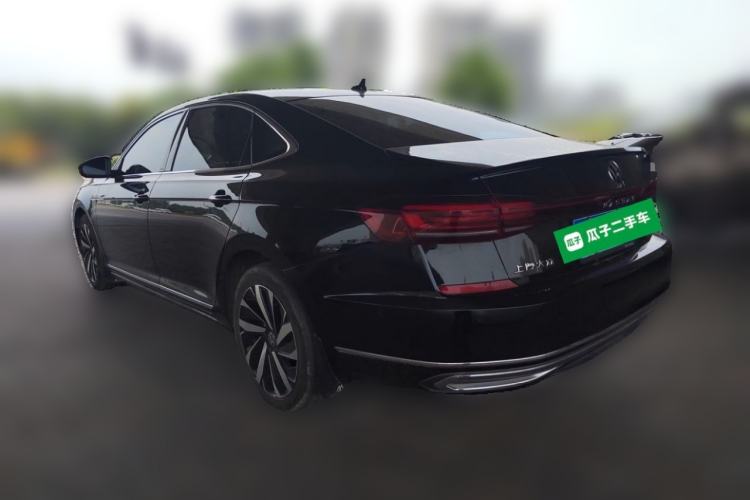 Used Volkswagen Passat 2022 330TSI Luxury Edition Rear Left 45 Deg