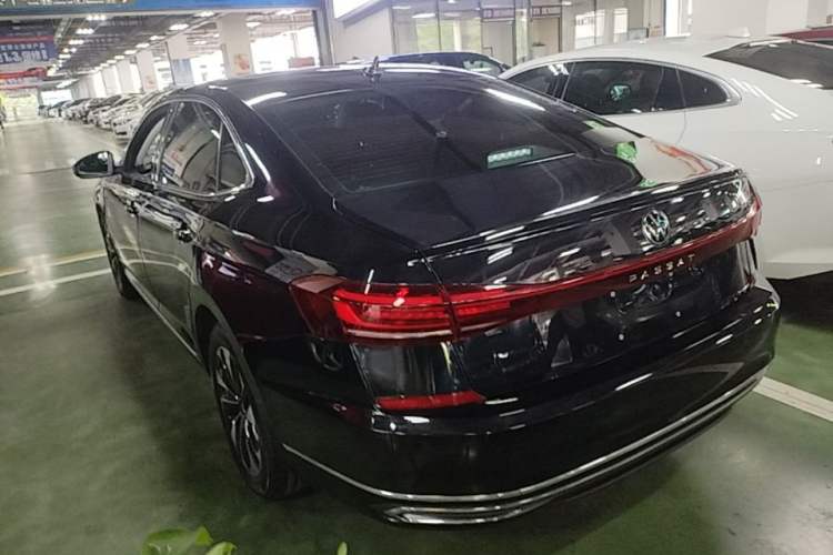Used Volkswagen Passat 2022 330TSI Elite Edition Rear Left 45 Deg