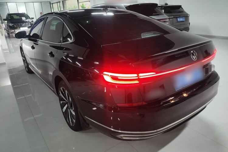 Used Volkswagen Passat 2022 330TSI Elite Edition Rear Left 45 Deg