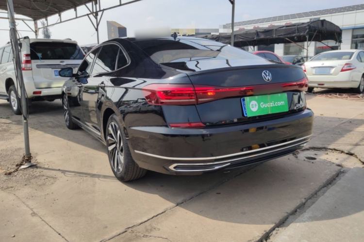 Used Volkswagen Passat 2022 330TSI Luxury Edition Rear Left 45 Deg
