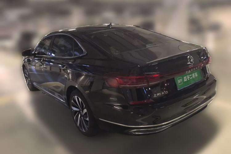 Used Volkswagen Passat 2022 330TSI Luxury Edition Rear Left 45 Deg
