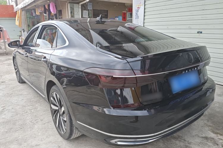 Used Volkswagen Passat 2022 330TSI Starry Elite Edition Rear Left 45 Deg