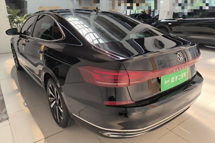 Used Volkswagen Passat 2022 330TSI Starry Luxury Edition Rear Left 45 Deg