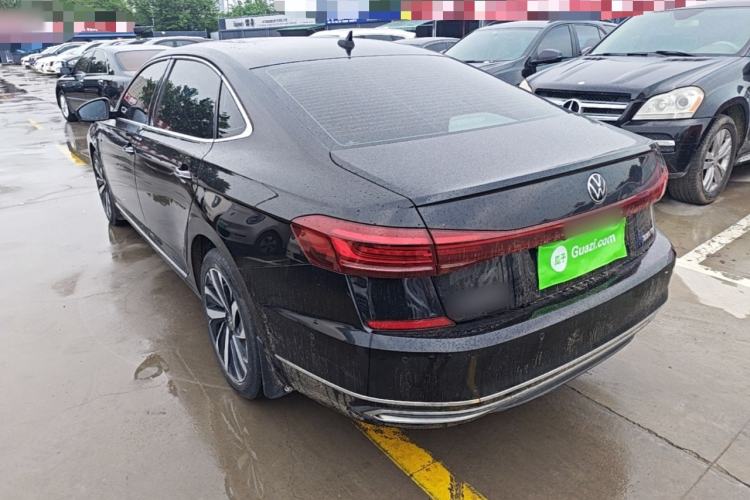 Used Volkswagen Passat 2022 330TSI Luxury Edition Rear Left 45 Deg