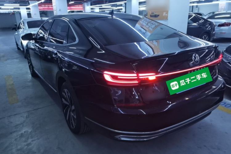 Used Volkswagen Passat 2022 330TSI Starry Luxury Edition Rear Left 45 Deg