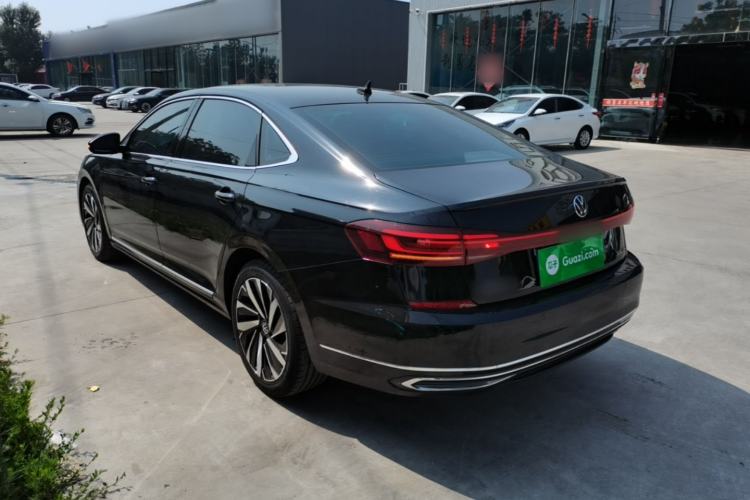 Used Volkswagen Passat 2022 330TSI Starry Elite Edition Rear Left 45 Deg
