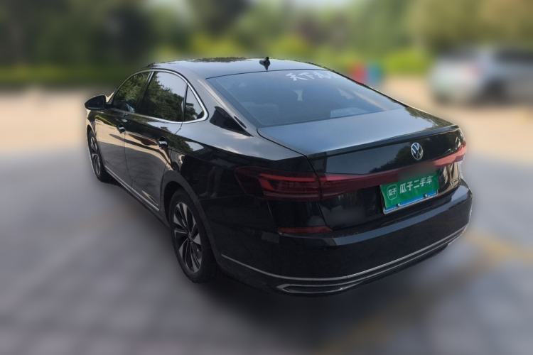 Used Volkswagen Passat 2022 330TSI Starry Elite Edition Rear Left 45 Deg