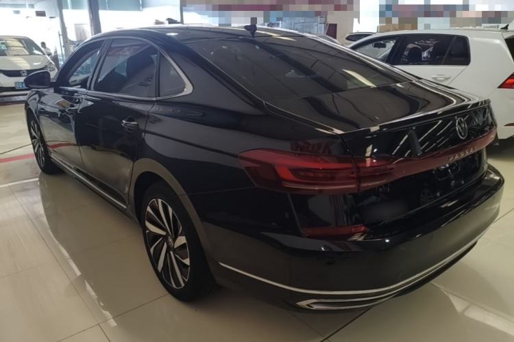 Used Volkswagen Passat 2022 330TSI Starry Elite Edition Rear Left 45 Deg
