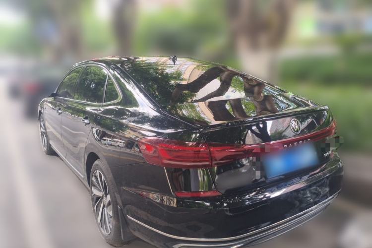Used Volkswagen Passat 2022 330TSI Starry Luxury Edition Rear Left 45 Deg