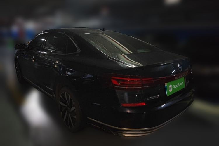 Used Volkswagen Passat 2022 330TSI Luxury Edition Rear Left 45 Deg