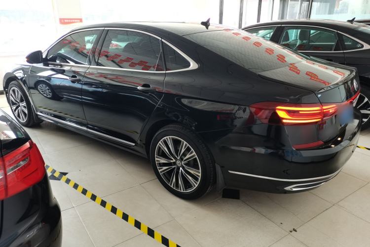 Used Volkswagen Passat 2022 330TSI Elite Edition Rear Left 45 Deg