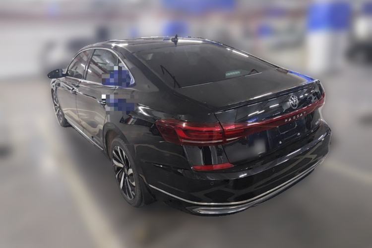 Used Volkswagen Passat 2022 330TSI Luxury Edition Rear Left 45 Deg