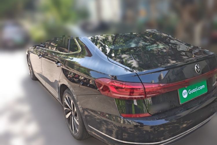 Used Volkswagen Passat 2022 330TSI Starry Luxury Edition Rear Left 45 Deg