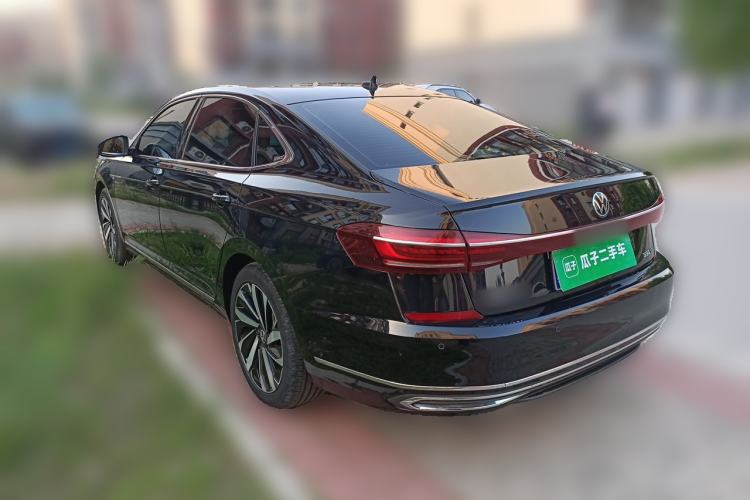 Used Volkswagen Passat 2022 330TSI Starry Elite Edition Rear Left 45 Deg