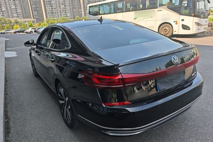 Used Volkswagen Passat 2022 330TSI Elite Edition Rear Left 45 Deg