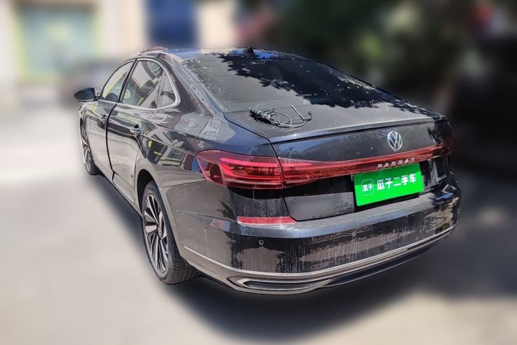 Used Volkswagen Passat 2022 330TSI Luxury Edition Rear Left 45 Deg