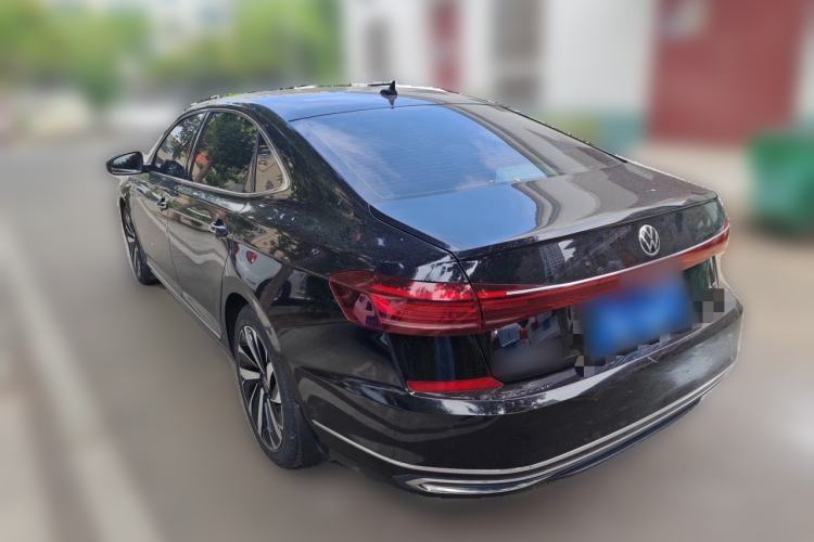 Used Volkswagen Passat 2022 330TSI Starry Elite Edition Rear Left 45 Deg