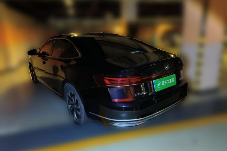 Used Volkswagen Passat 2022 330TSI Starry Elite Edition Rear Left 45 Deg