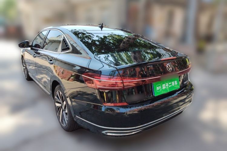 Used Volkswagen Passat 2022 330TSI Starry Elite Edition Rear Left 45 Deg