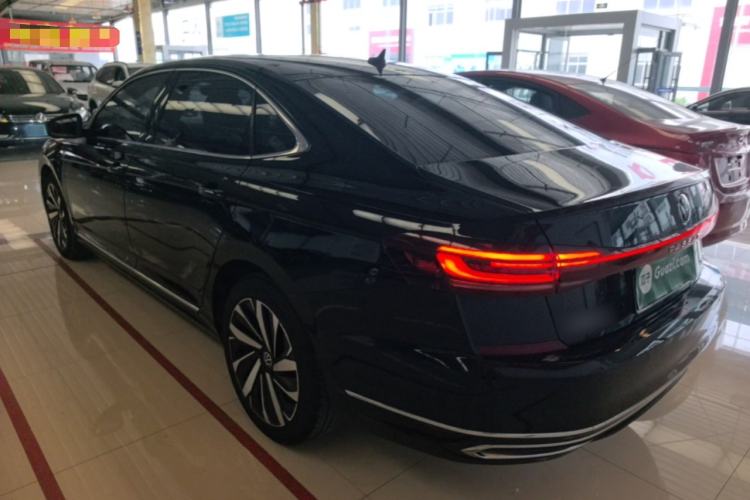 Used Volkswagen Passat 2022 330TSI Starry Elite Edition Rear Left 45 Deg