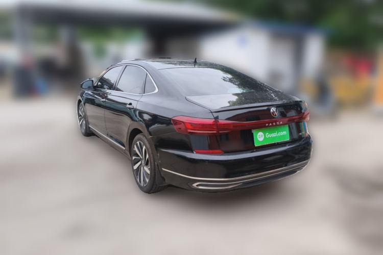 Used Volkswagen Passat 2022 330TSI Starry Luxury Edition Rear Left 45 Deg