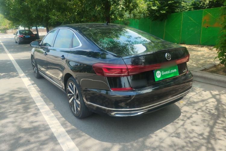 Used Volkswagen Passat 2022 330TSI Starry Elite Edition Rear Left 45 Deg