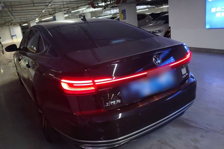 Used Volkswagen Passat 2022 330TSI Starry Luxury Edition Rear Left 45 Deg