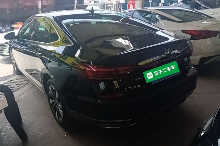 Used Volkswagen Passat 2022 330TSI Starry Elite Edition Custom Version Rear Left 45 Deg