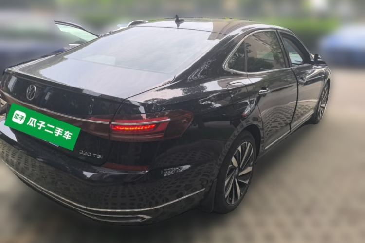 Used Volkswagen Passat 2022 330TSI Starry Luxury Edition Rear Right 45 Deg