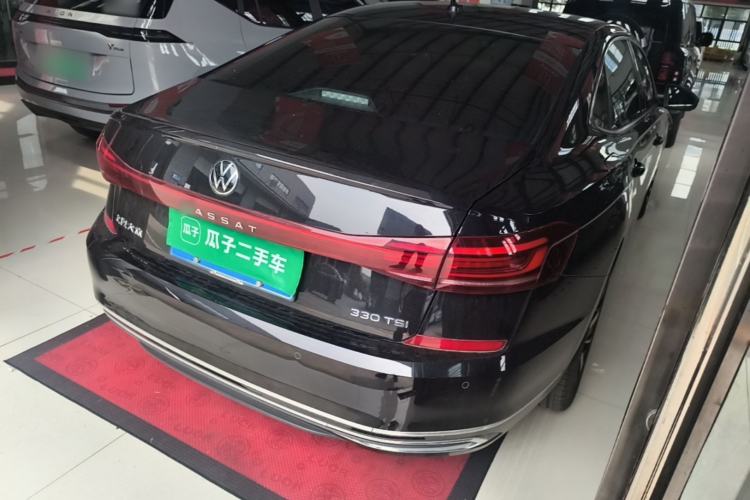 Used Volkswagen Passat 2022 330TSI Starry Elite Edition Rear Right 45 Deg