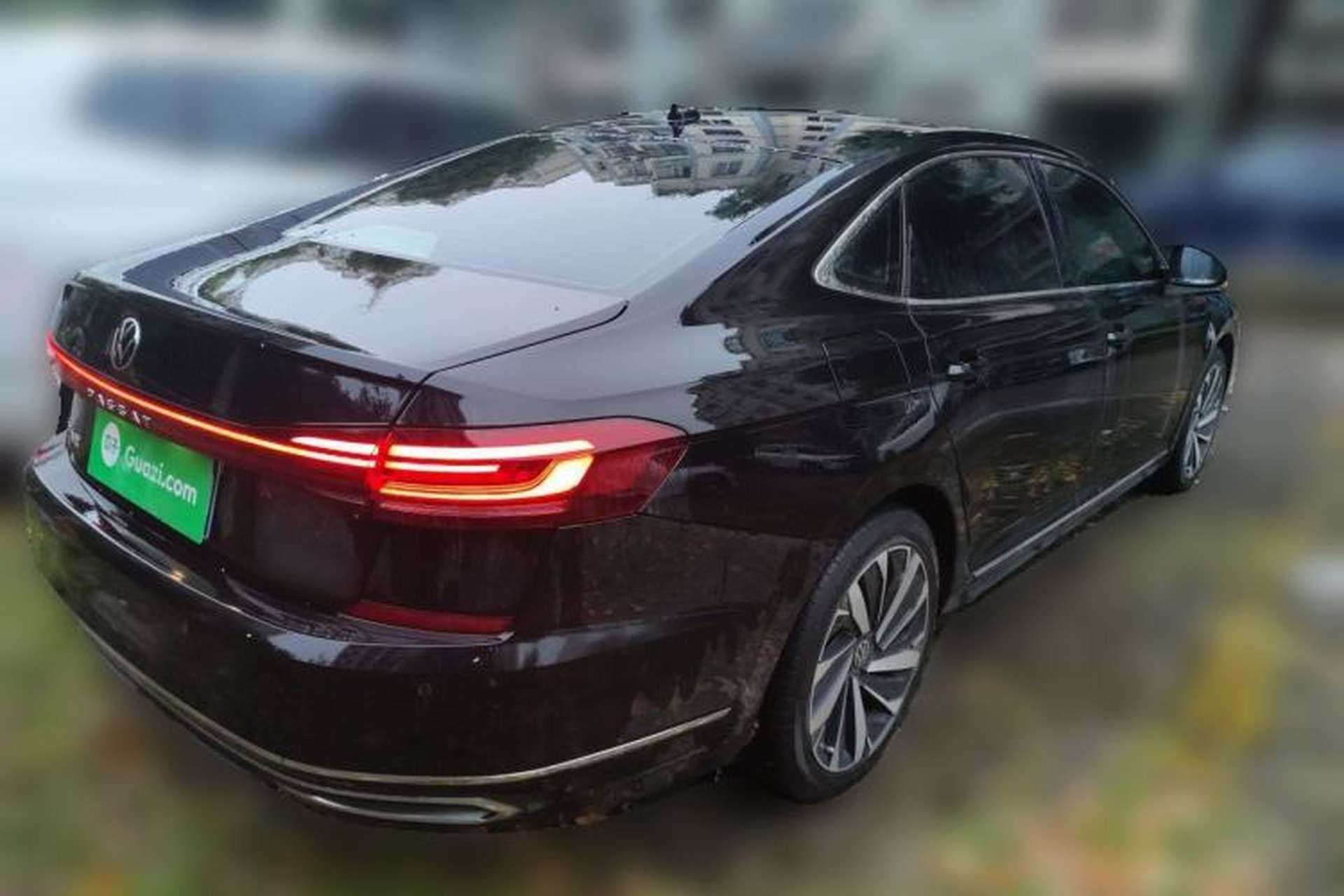 Used Volkswagen Passat 2022 330TSI Starry Elite Edition Rear Right 45 Deg