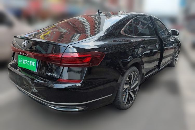 Used Volkswagen Passat 2022 330TSI Starry Elite Edition Rear Right 45 Deg