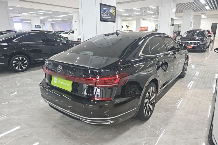 Used Volkswagen Passat 2022 330TSI Starry Elite Edition Custom Version Rear Right 45 Deg