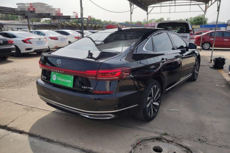Used Volkswagen Passat 2022 330TSI Luxury Edition Rear Right 45 Deg