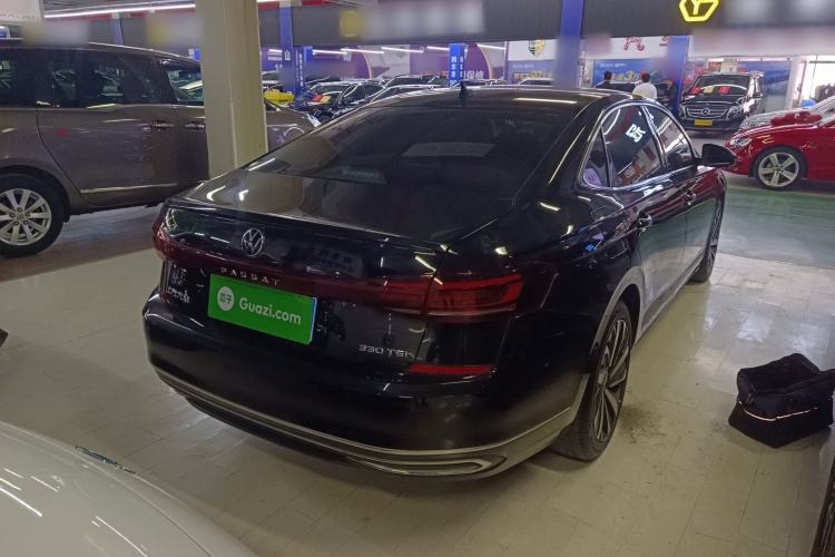 Used Volkswagen Passat 2022 330TSI Starry Elite Edition Rear Right 45 Deg