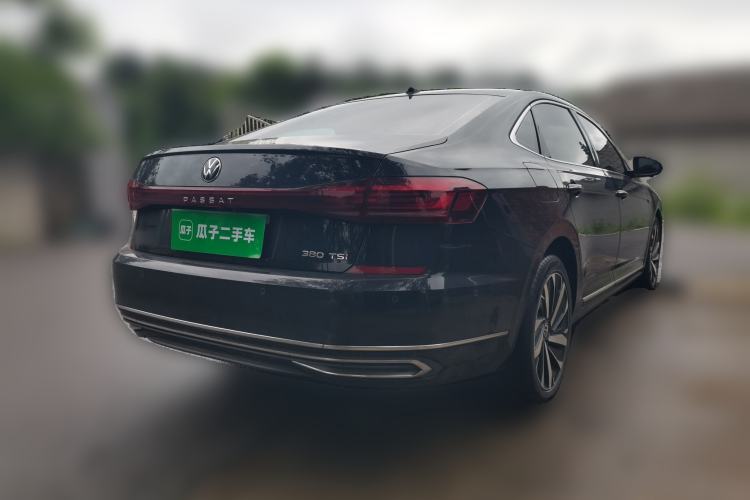 Used Volkswagen Passat 2022 330TSI Starry Luxury Edition Rear Right 45 Deg