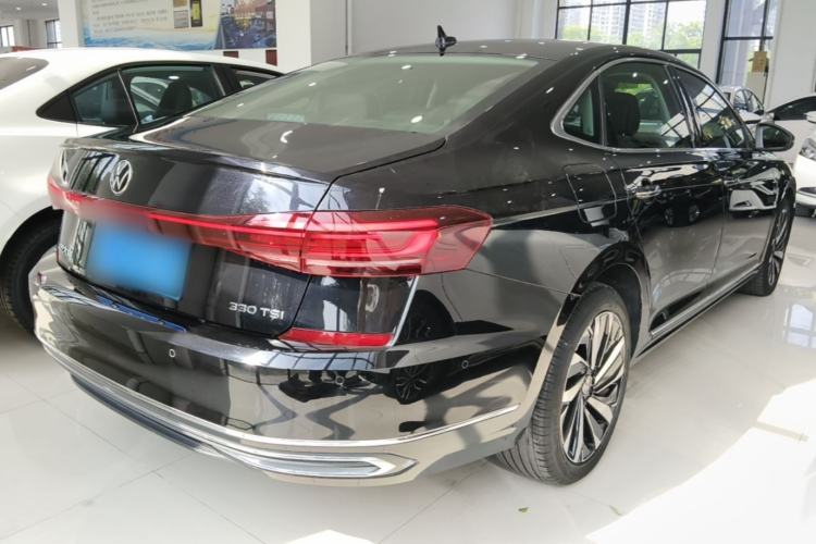 Used Volkswagen Passat 2022 330TSI Starry Luxury Edition – Exclusive Special Edition Rear Right 45 Deg